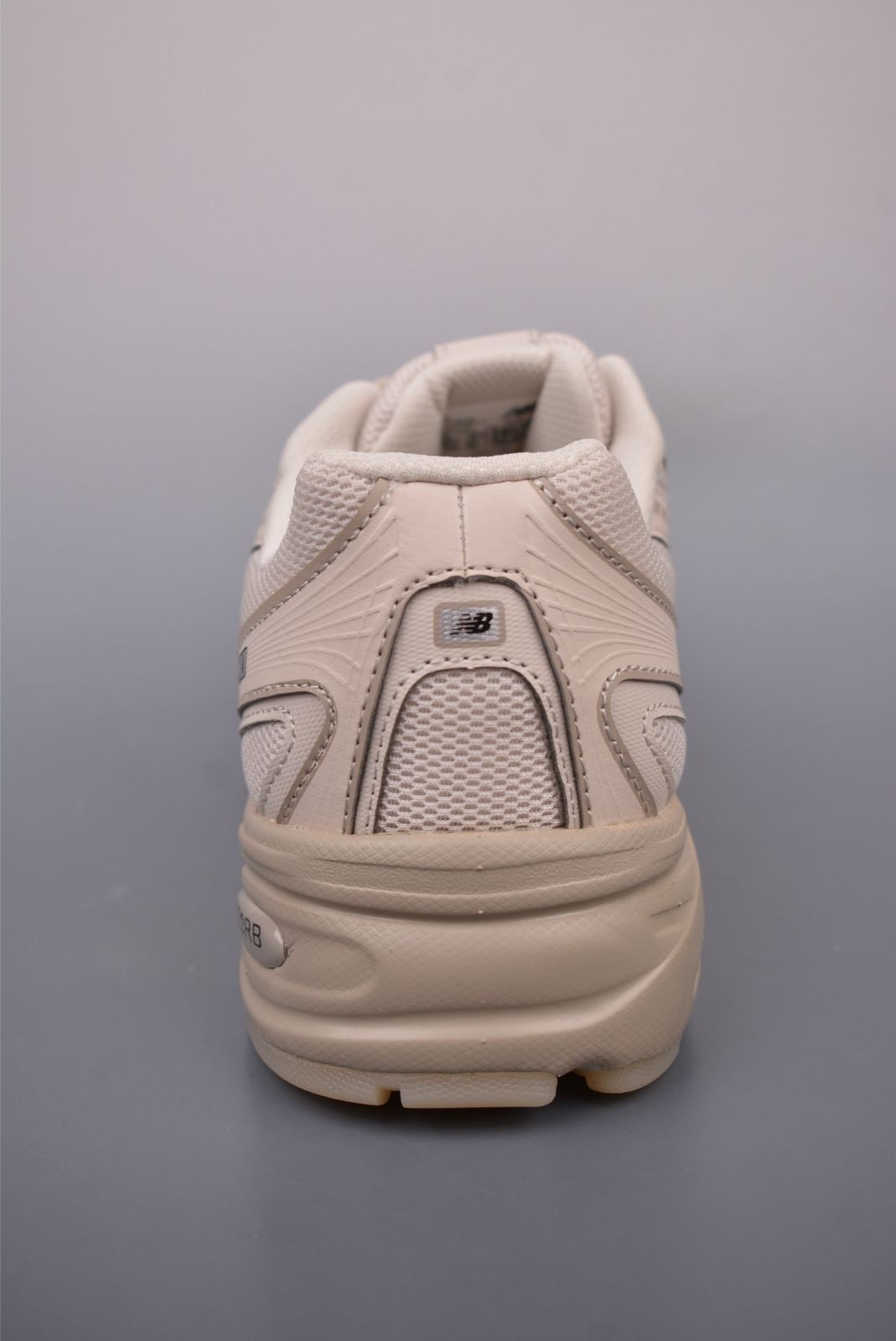 U740LN1H8-WTO輸入1