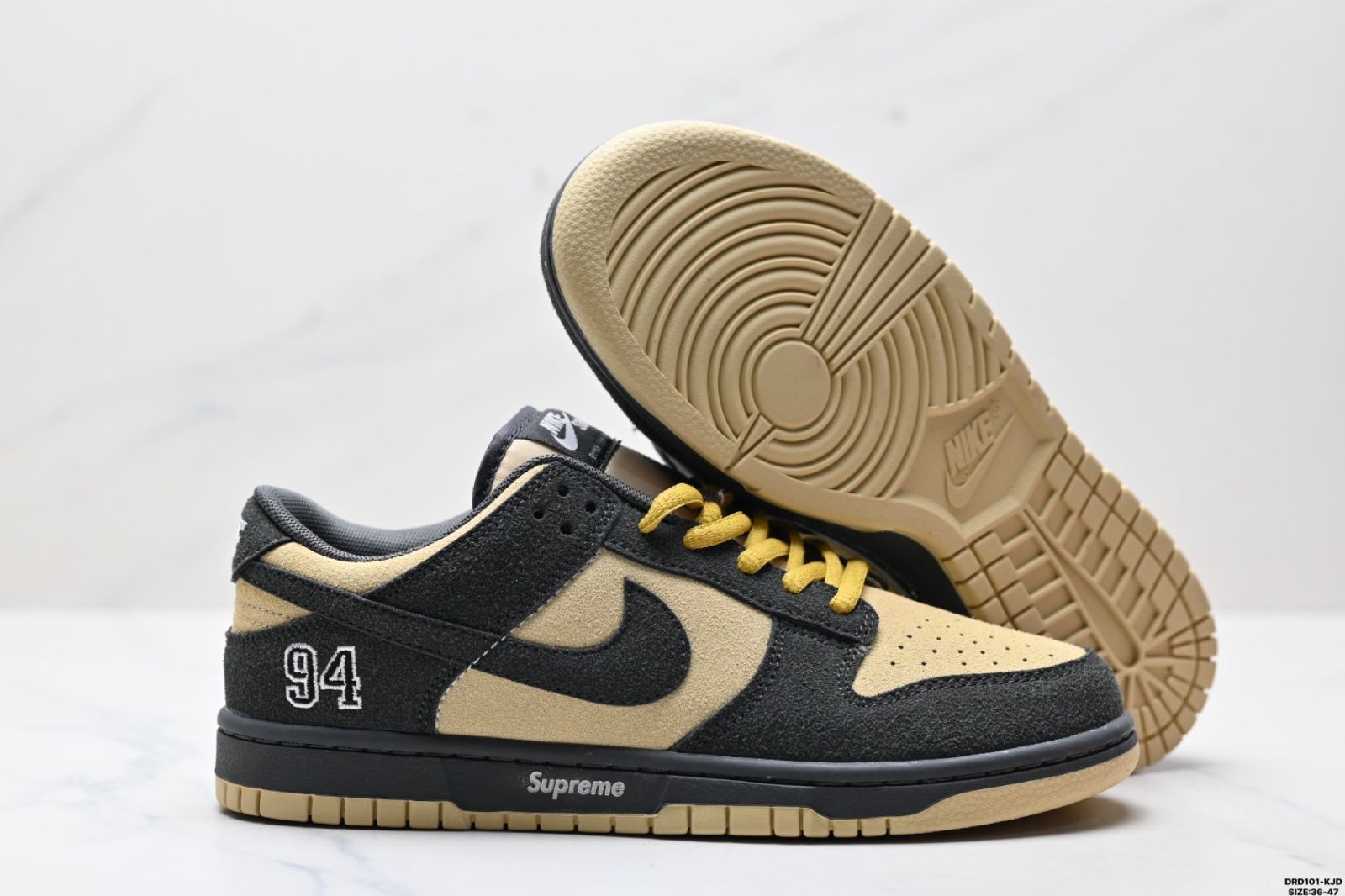 スニーカー НQ8487-300-WTO輸入1