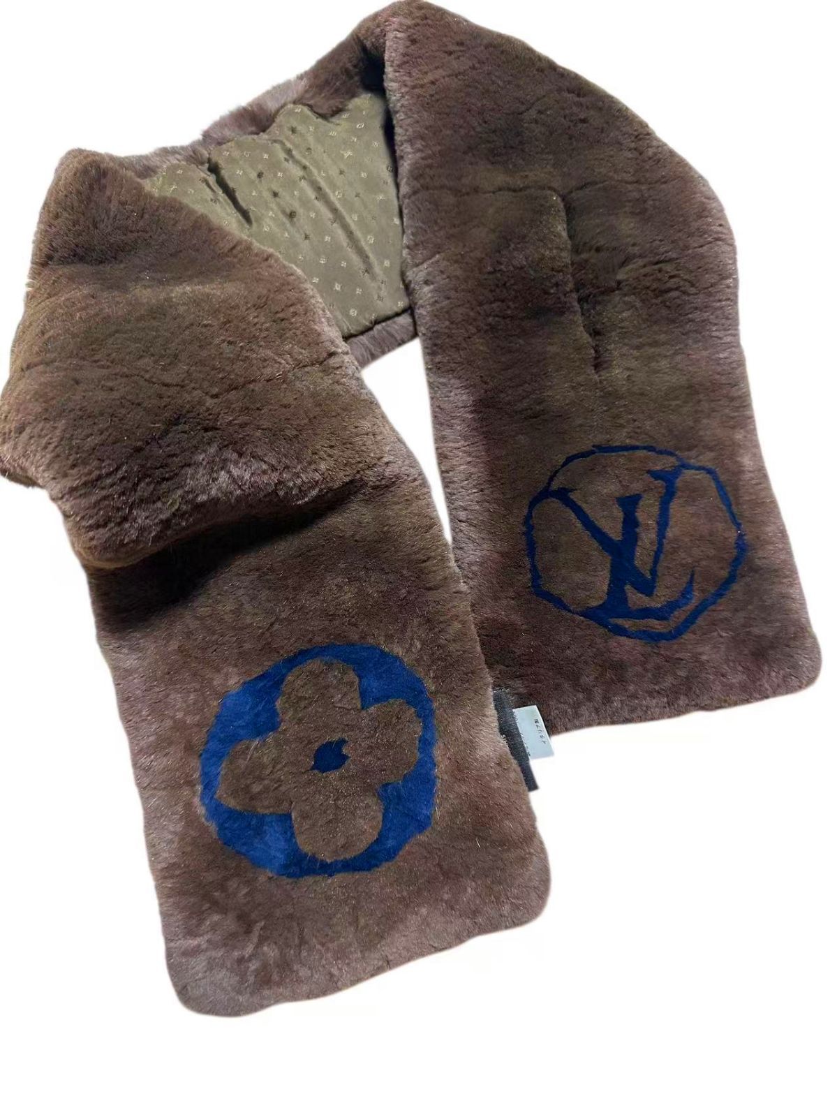 超 ルイヴィトンLOUIS VUITTONモノグラムエシャルプ バイスタンプレッキスラビットマフラー襟巻ファー100％アパレル服飾小物