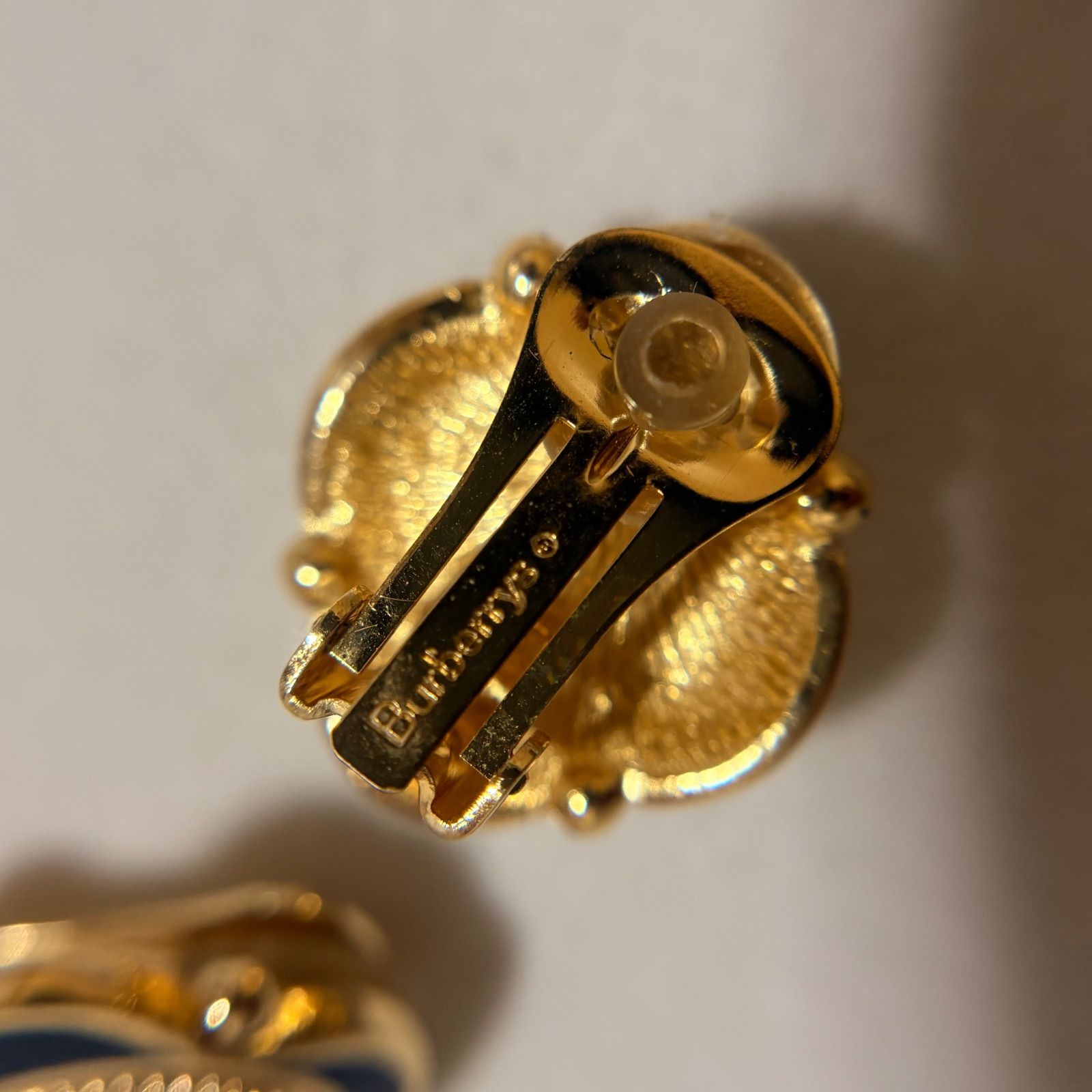 Burberrys イヤリング