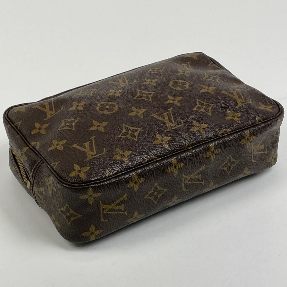 ルイ・ヴィトン Louis Vuitton トゥルース トワレット 23 メイク