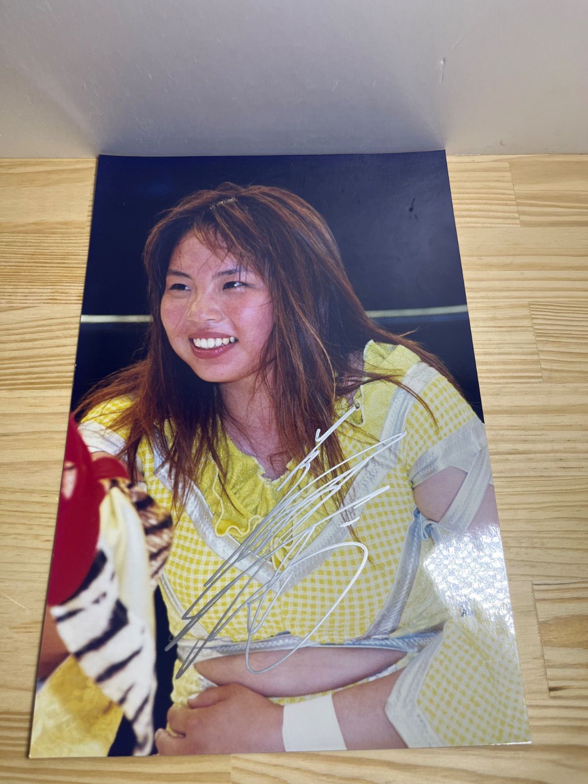 JWP 女子プロレス サイン入り写真 - メルカリ