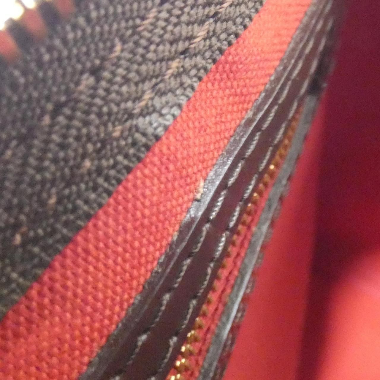 ボストンバッグ