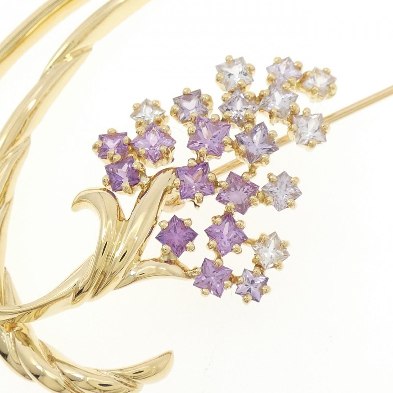 ジュネ サファイヤ ブローチ 2.56 CT