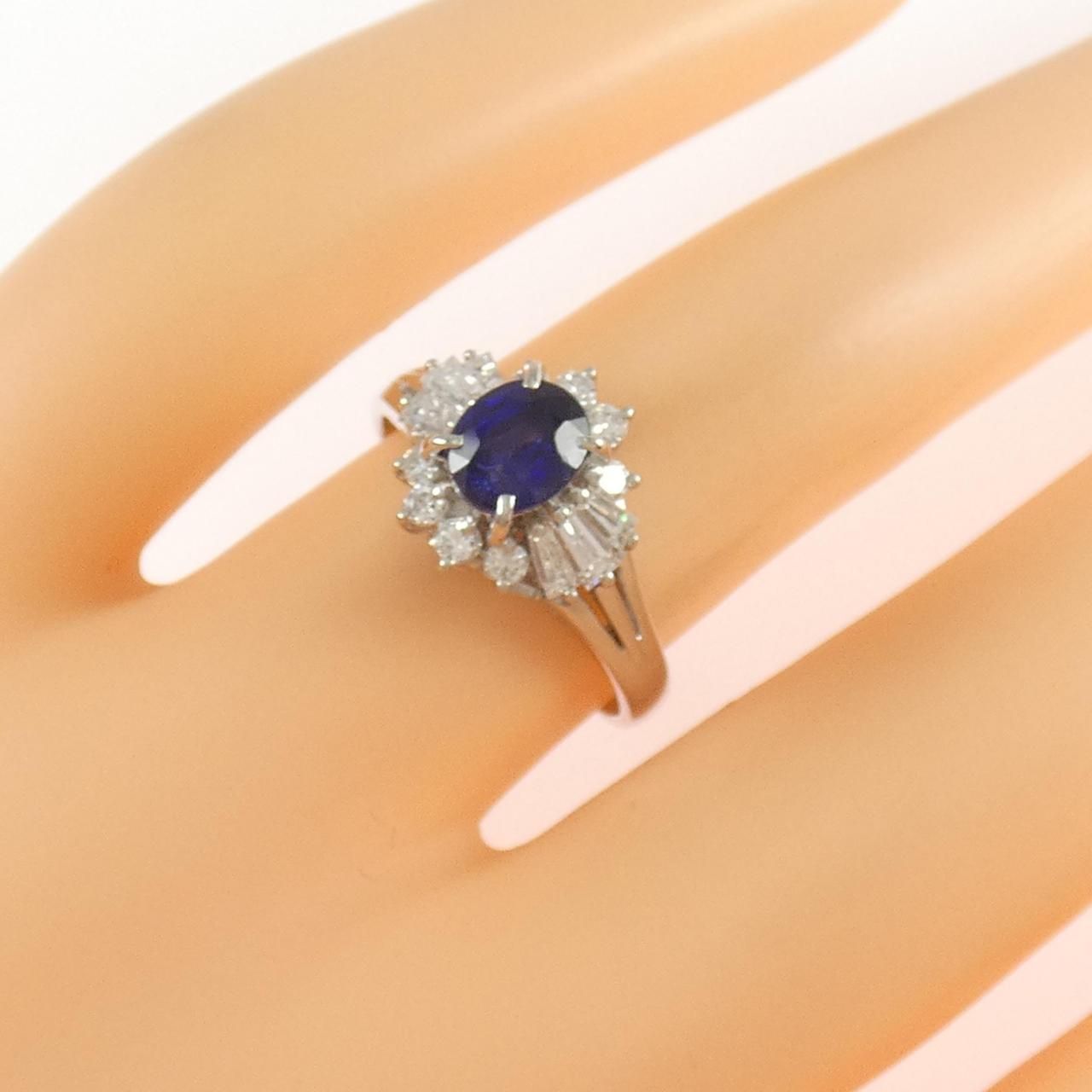  PT 900 サファイヤ リング 0.98 CT リング 指輪 アクセサリー