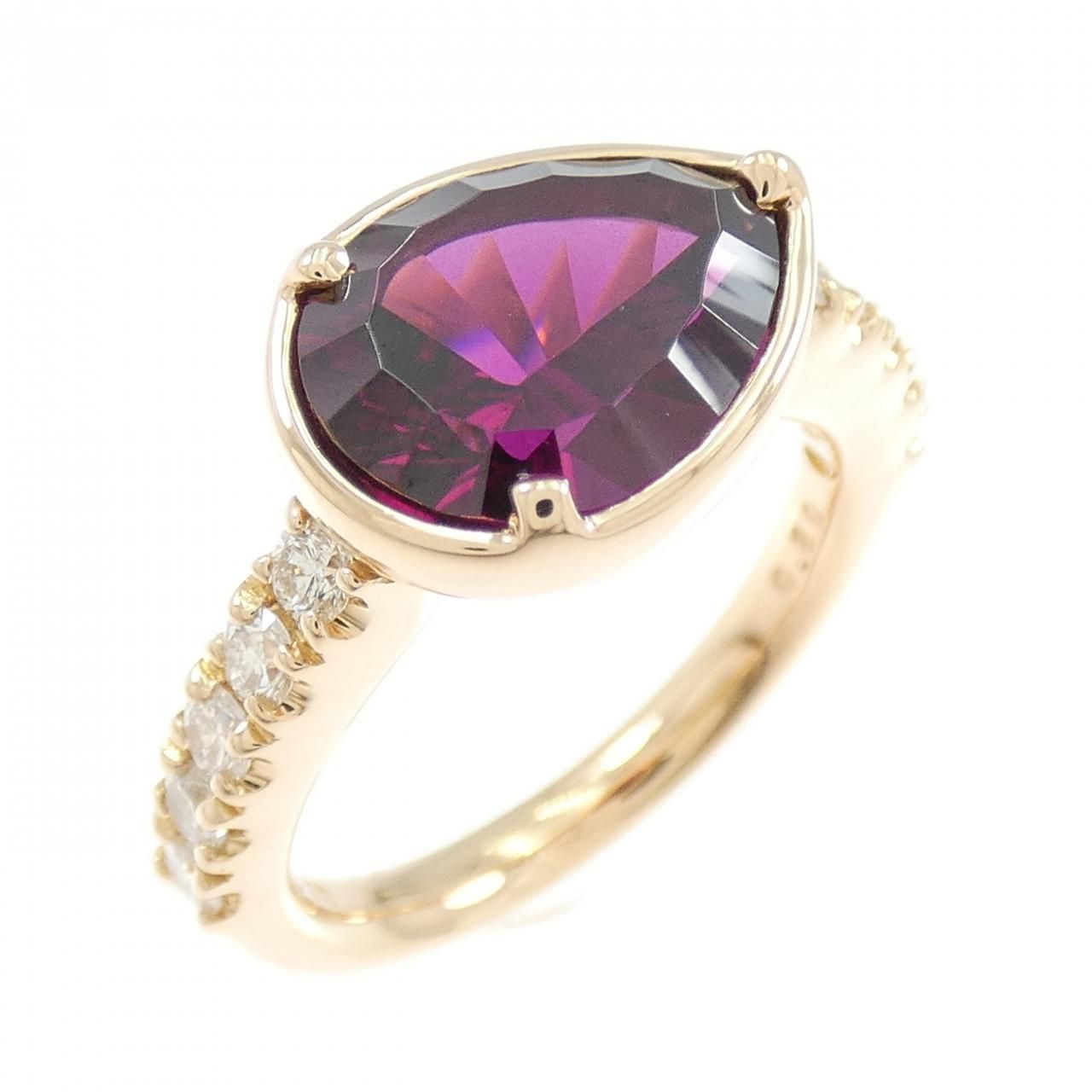 ヴェレッタ オッターヴァ ガーネット リング