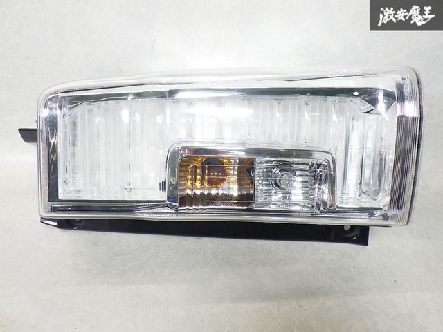 ジャンク タント カスタム 右テールランプ/右テールレンズ 前期 LA600S