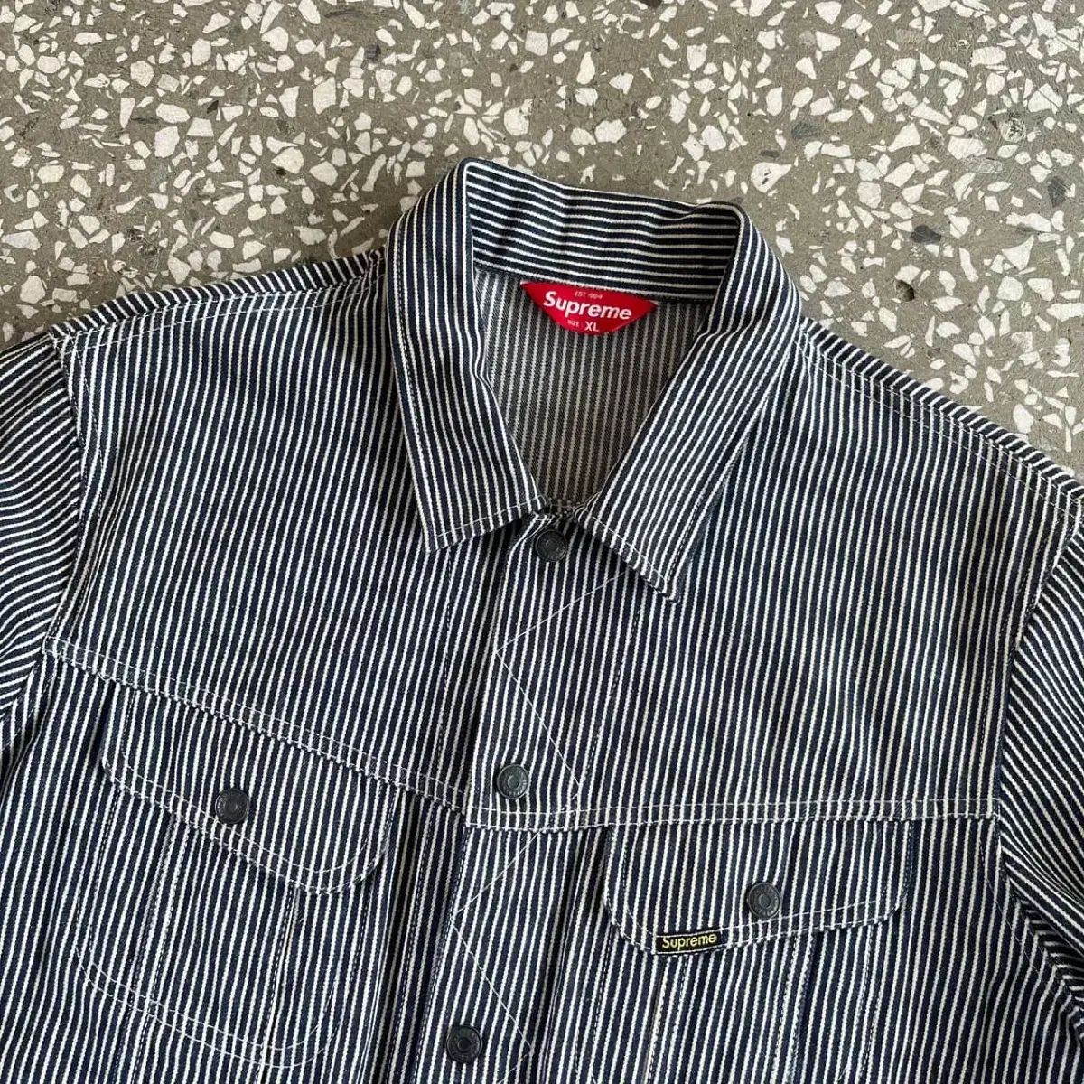 XL シュプリーム スナップ フロント トラッカー ジャケット - 11ss