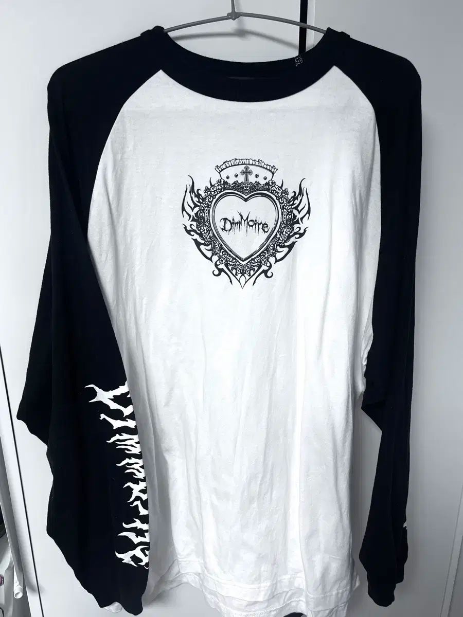  dimmoire 딤모아르 ハートコア ロングスリーブ 黒白 地雷系 長袖 Tシャツ カットソー