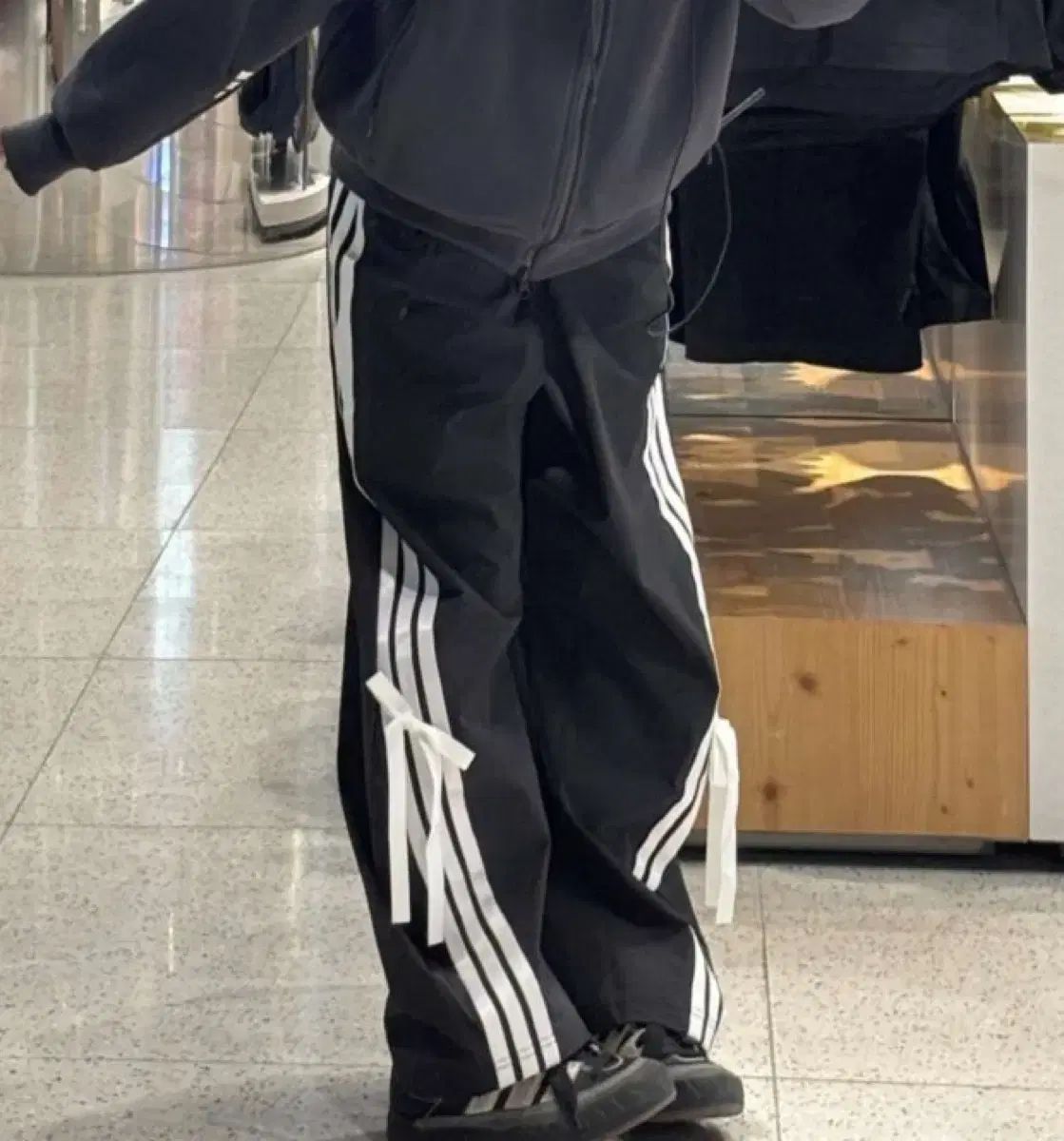 アディダス ボータイ リボン パンツ