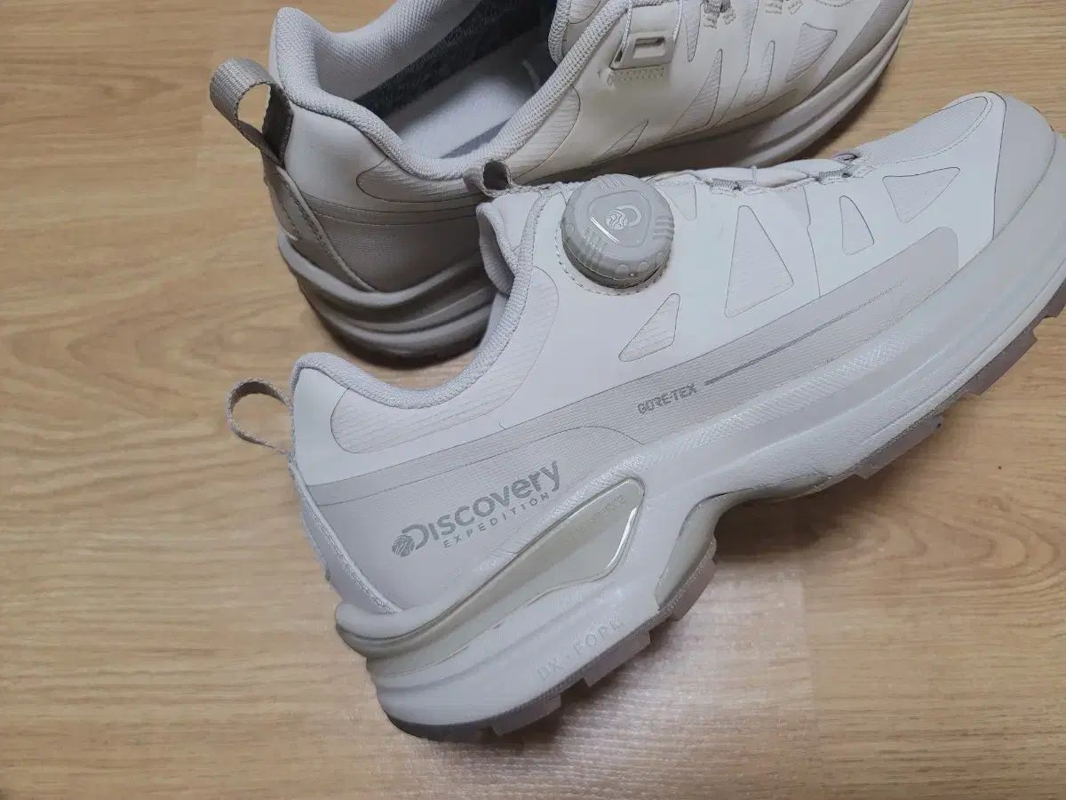  GORE TEX ボア トレッキングシューズ 255 ドリンクホルダー 登山靴 トレッキングシューズ アウトドアシューズ