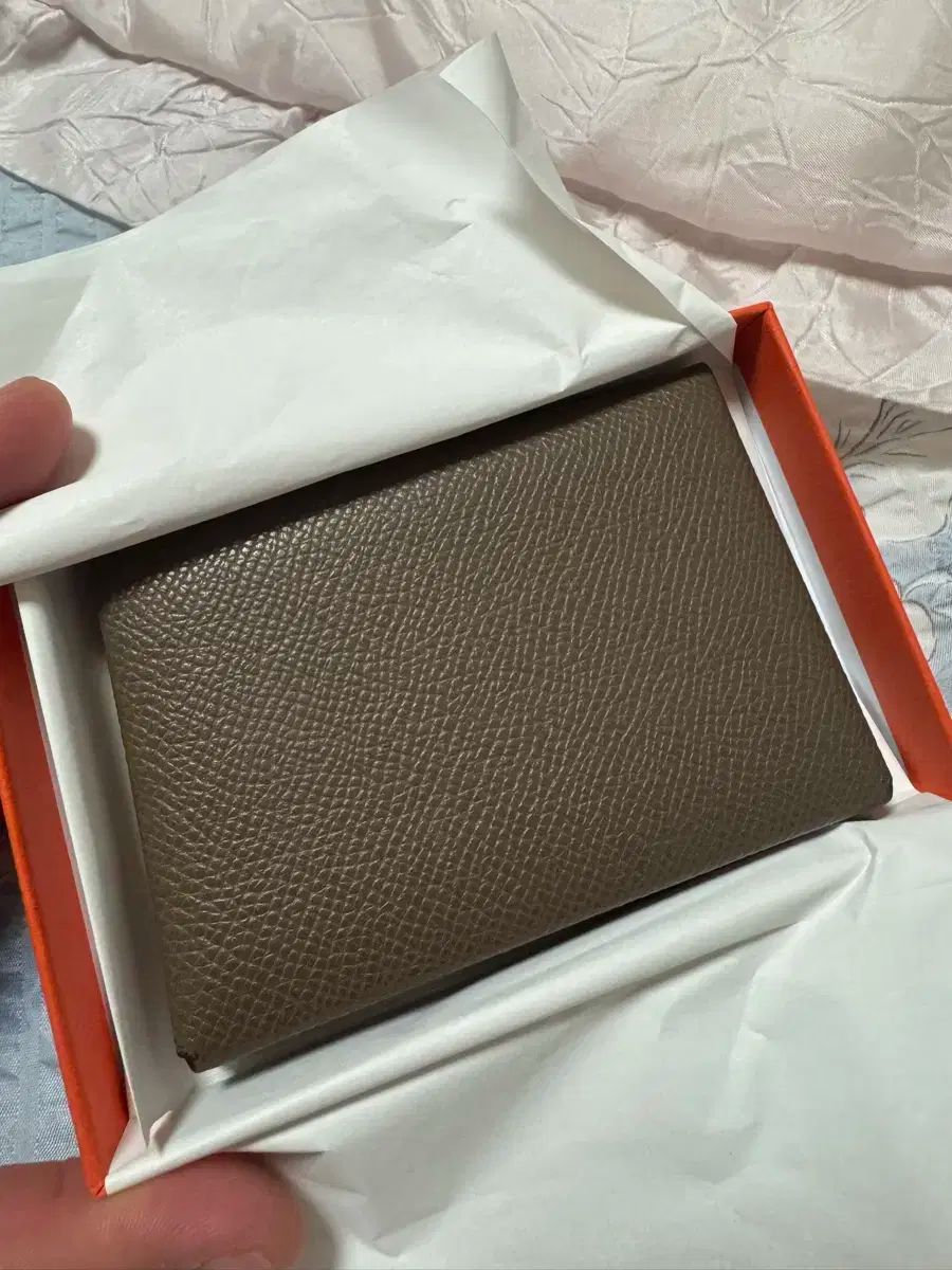 エルメス カルビ デュオ カードホルダー パラジウム エトープ