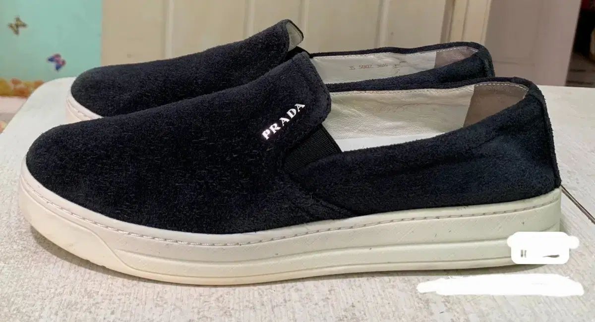 プラダ スウェード スリッポン ブラック 36 5