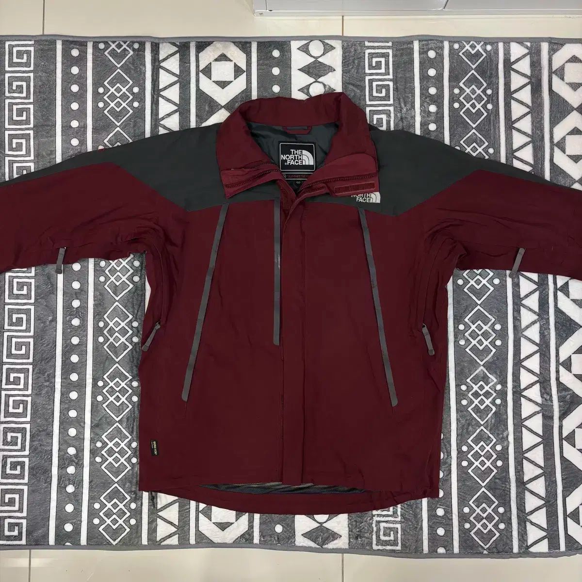 THE NORTH FACE ゴアテックス マウンテン ジャケット L nj211