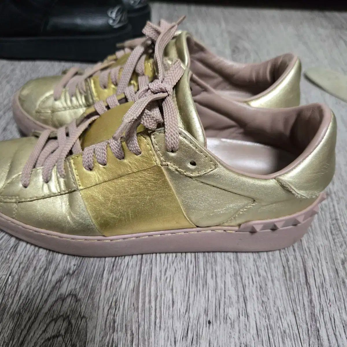 GOLDレン スニーカー