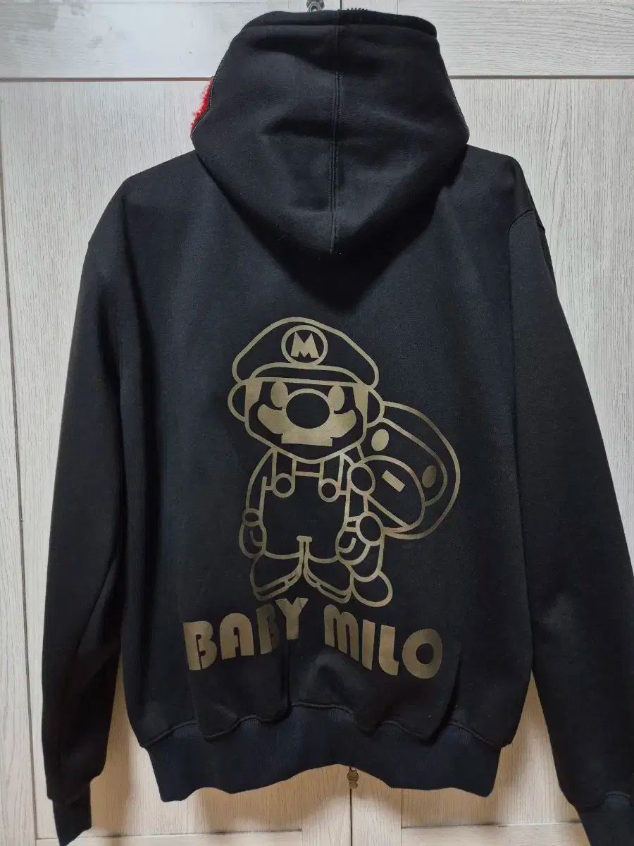 ベイビーマイロ A BATHING APE アベイシングエイプ フードジップアップ