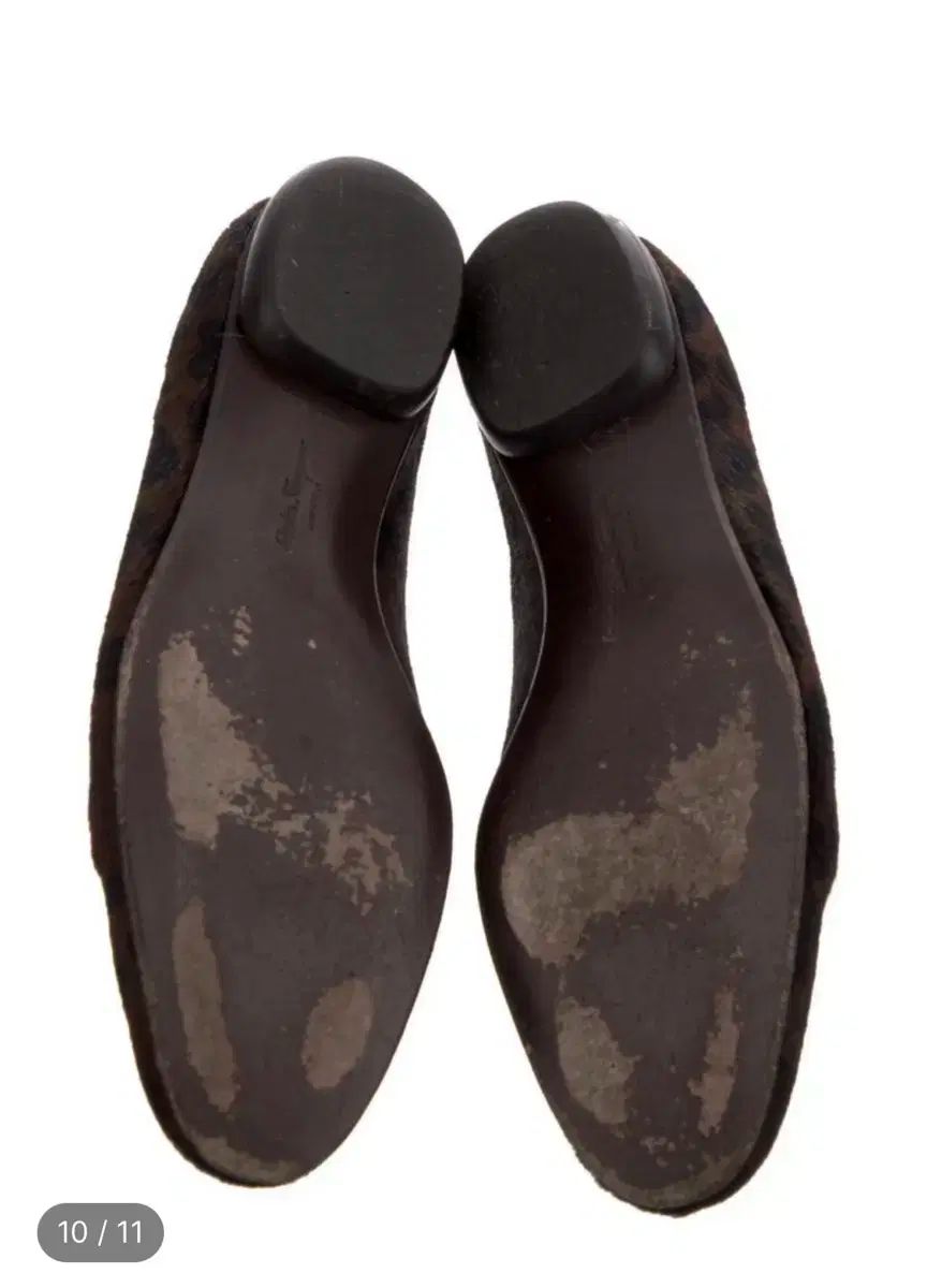  フェラガモ カーフレザー フラットシューズ フラットシューズ バレエシューズ パンプス