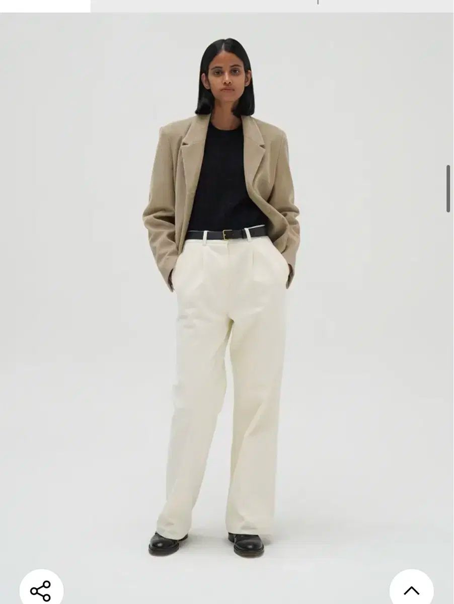 ルバ levar コーデュロイ クロップド ジャケット - ベージュ