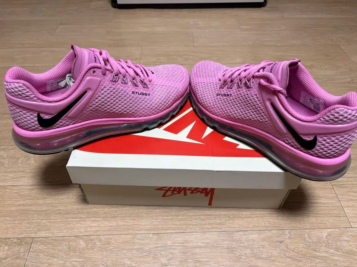 STUエアマックス