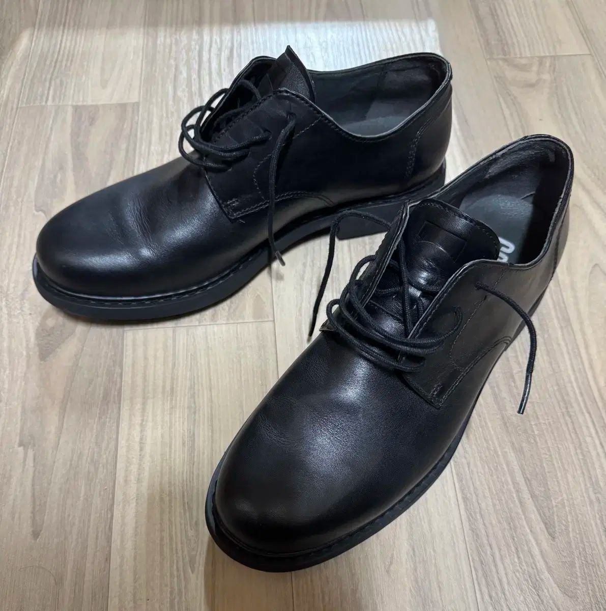 カンペール ニューマン THE B ドビ 270-275 サイズ42