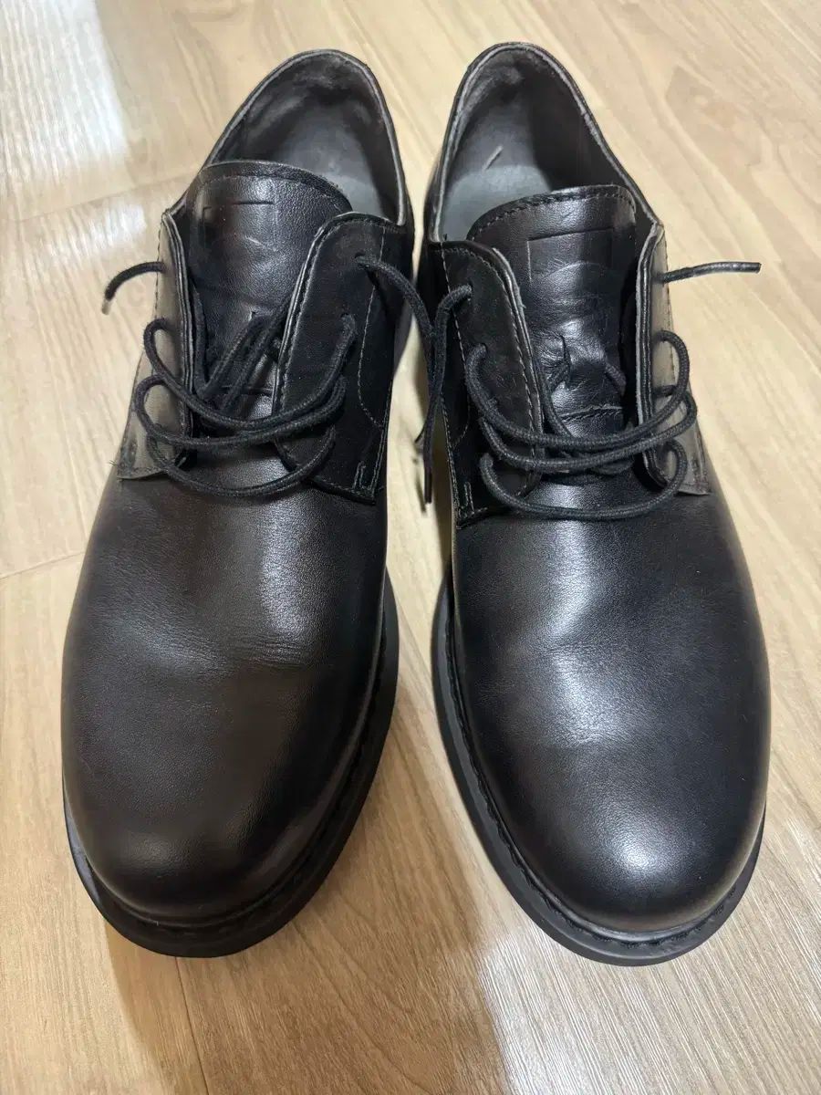 カンペール ニューマン THE B ドビ 270-275 サイズ42