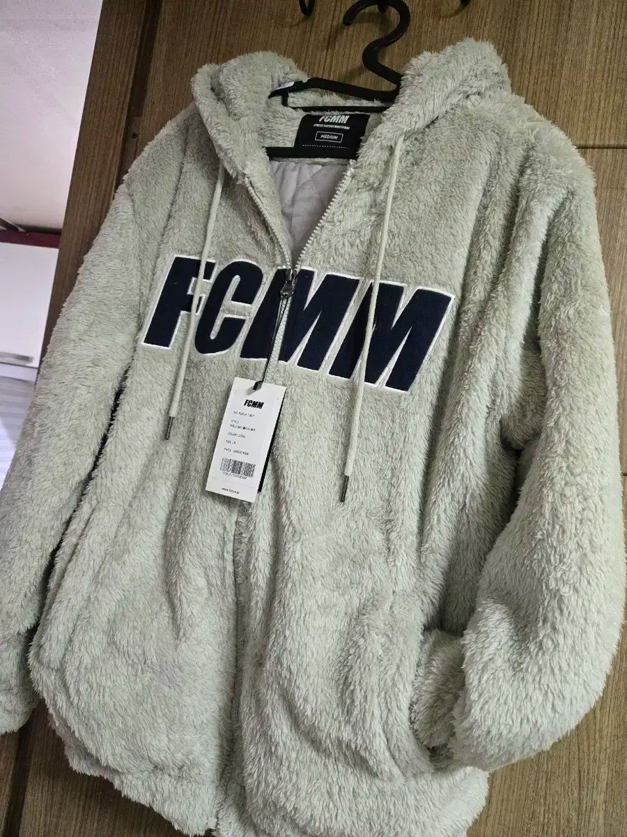 FCMM フリース ボア ジップアップパーカー M