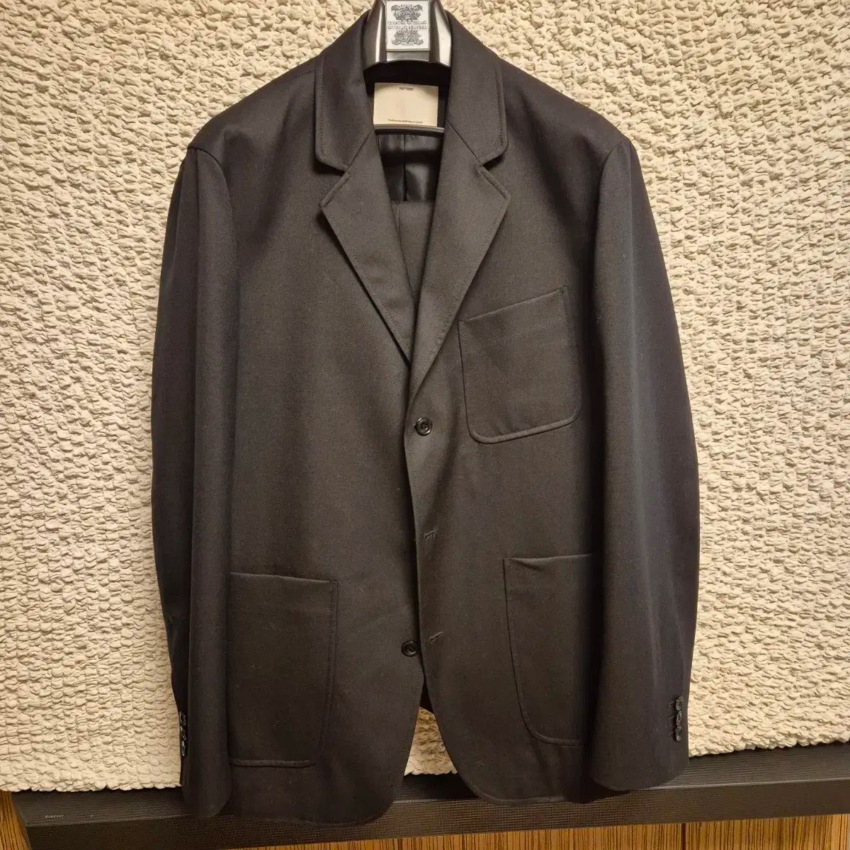 ポッタリー ウール スポーツ セットアップ ブラック