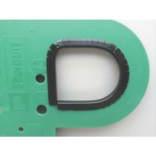 2営業日で発送 パンドウイットコーポレーション PANDUIT 自在ブッシュ スリット付き ロールタイプ 耐候性黒 GEE144FC0 6260