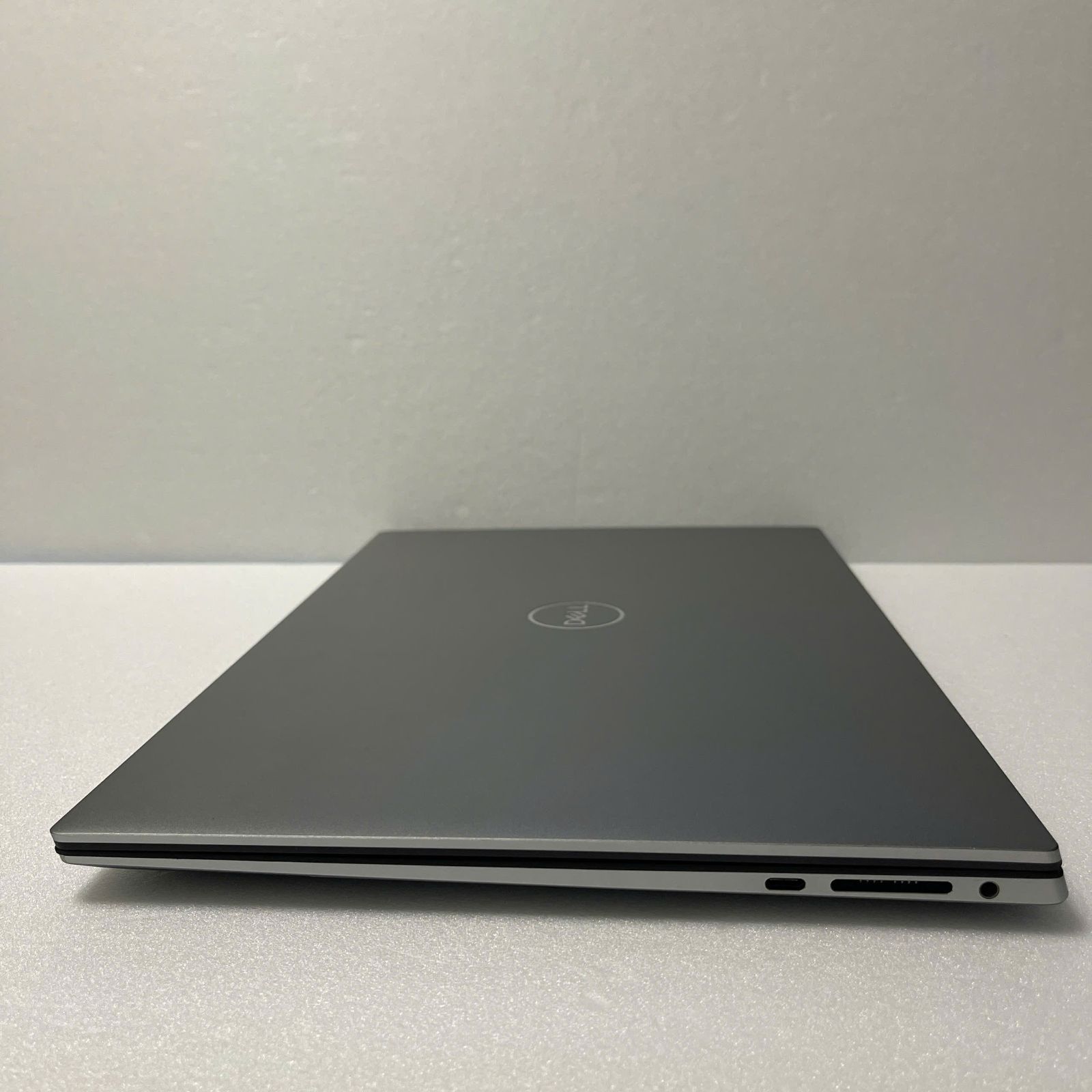 Dell Precision 5550 モバイルワークステーション| Core i7-10850H
