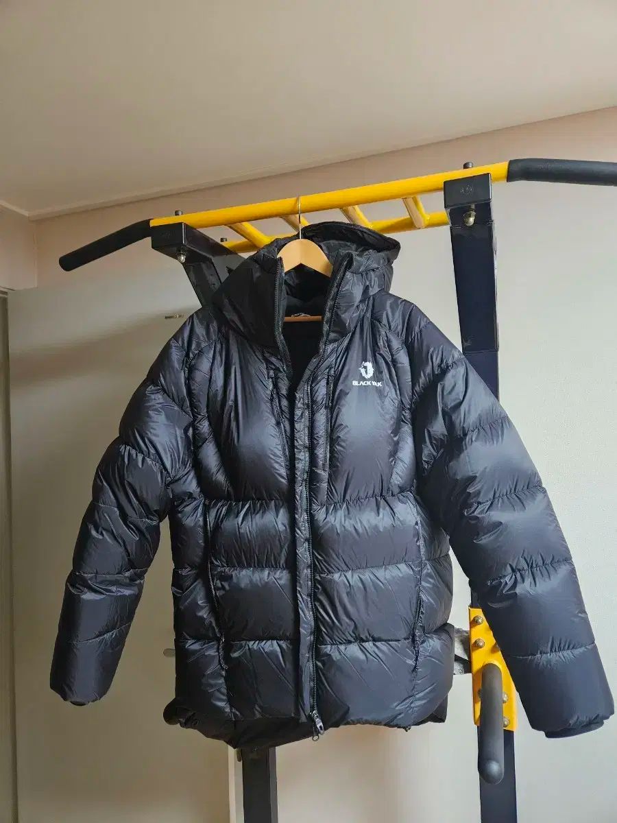 BLACK YAK グローバル タウルス 900