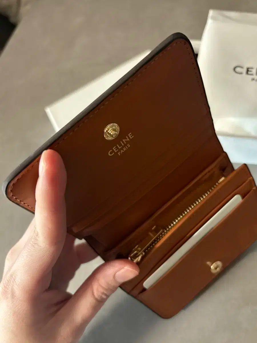 セリーヌ レディース カード二つ折り財布