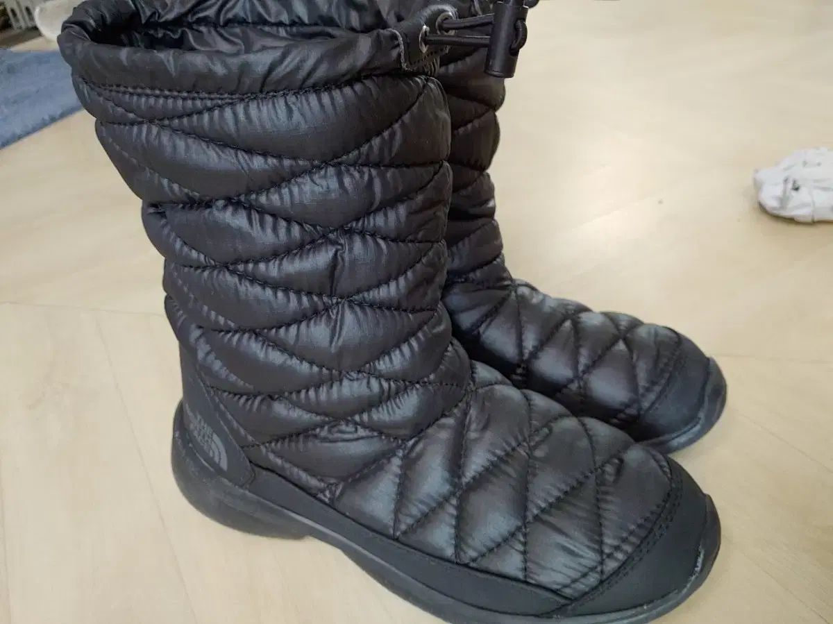 THE NORTH FACE ザノースフェイス ダウン ブーツ 240 mm