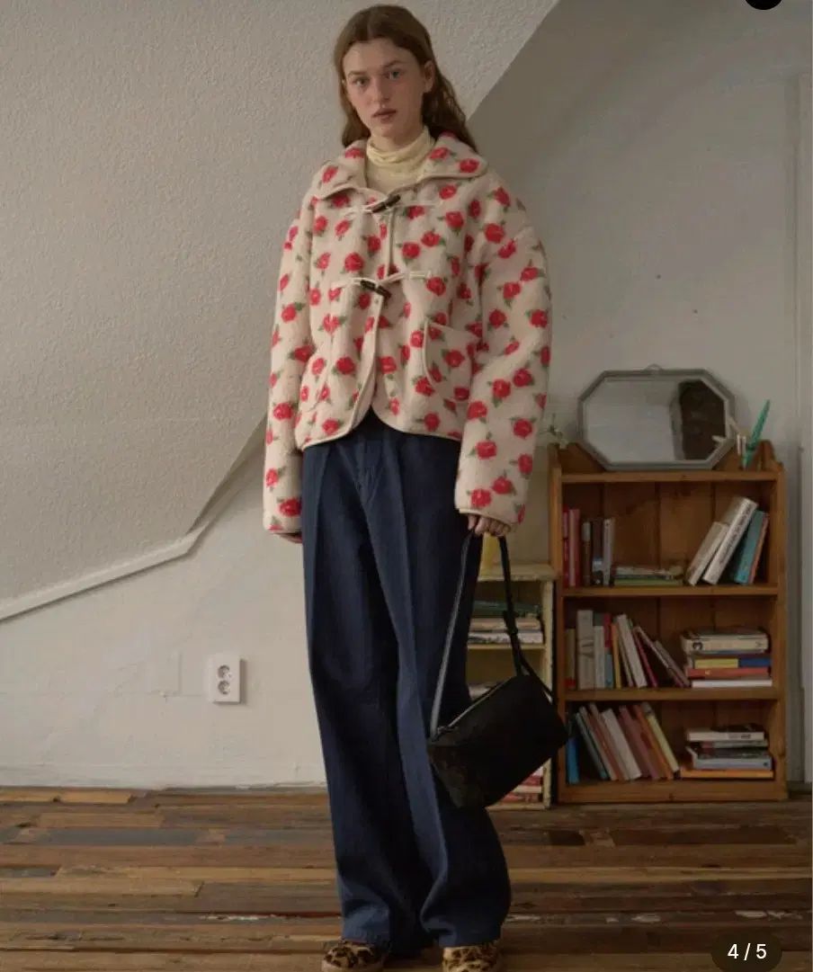 FLORAL FLEECE DUFFLE JACKET_IVORY