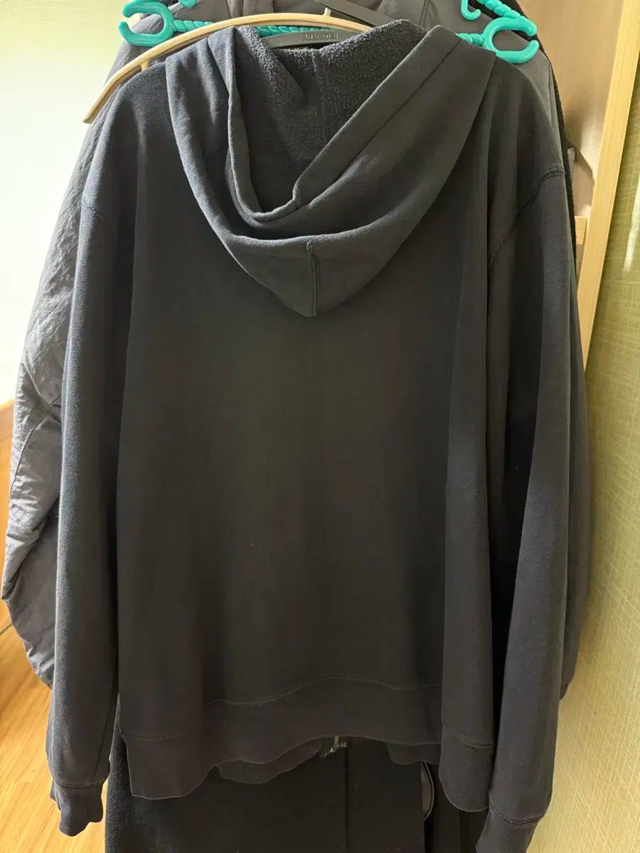 GAP ギャップ フーディー ジップアップ ブラック