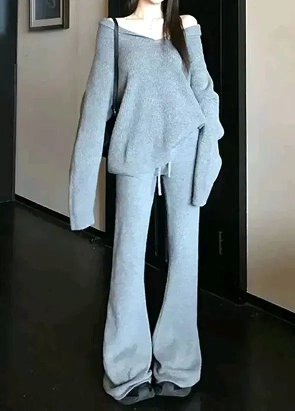 3COLOR 華奢ブーツカット ジャージ トレーナー セット