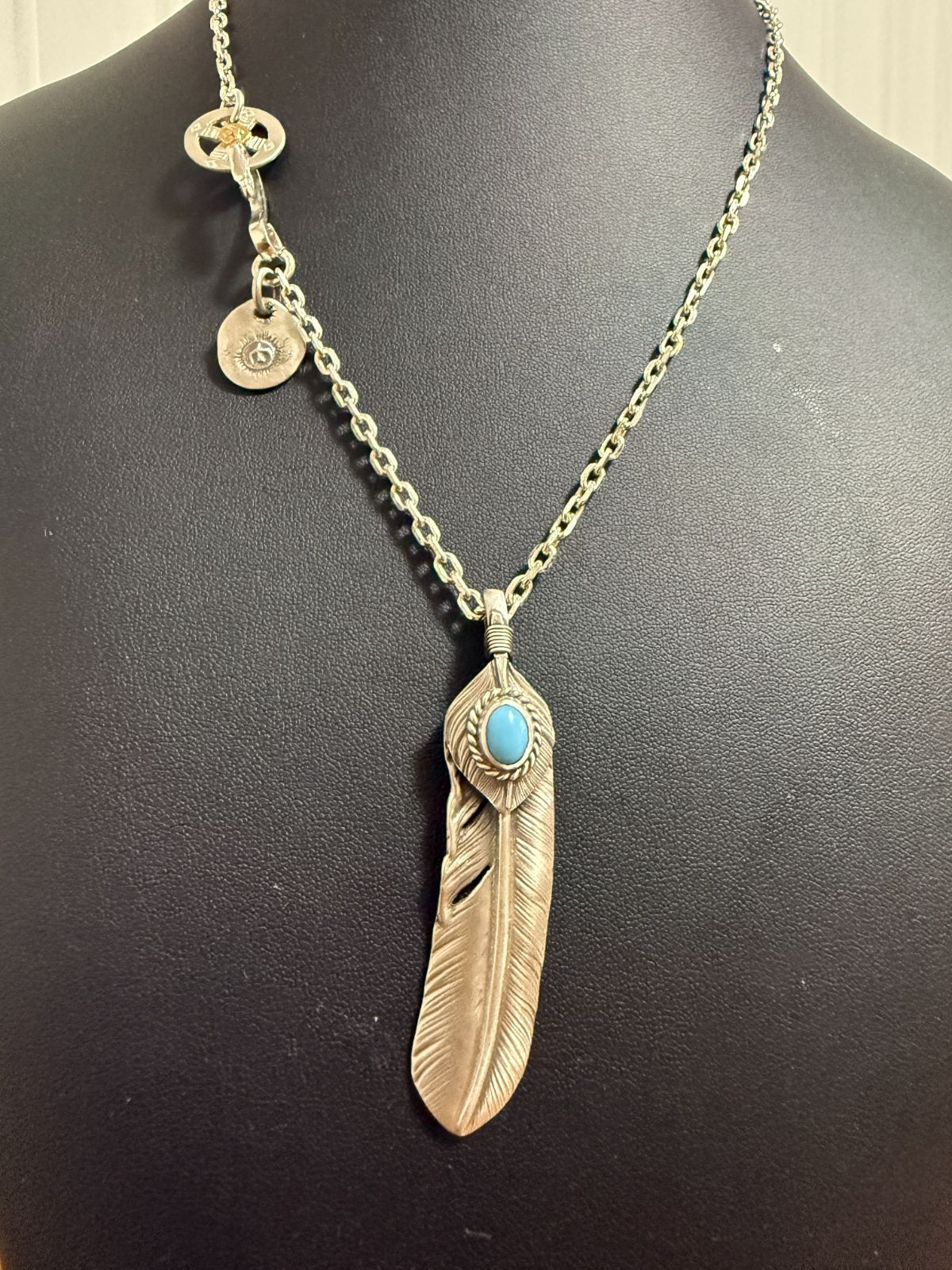 ゴローズ 上銀銀縄ターコイズ特大フェザー右 SV太陽inメタル大 金メタルホイール付イーグルフック細角チェーン 47cm セットアップ