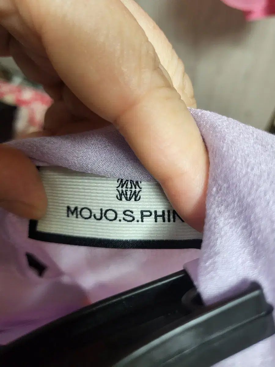 モジョエスピン ブラウス