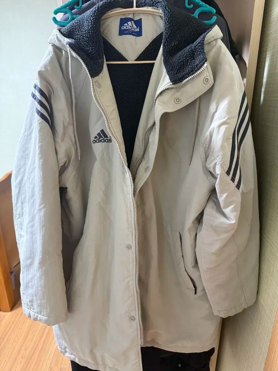 アディダス スクール ミディ アウター