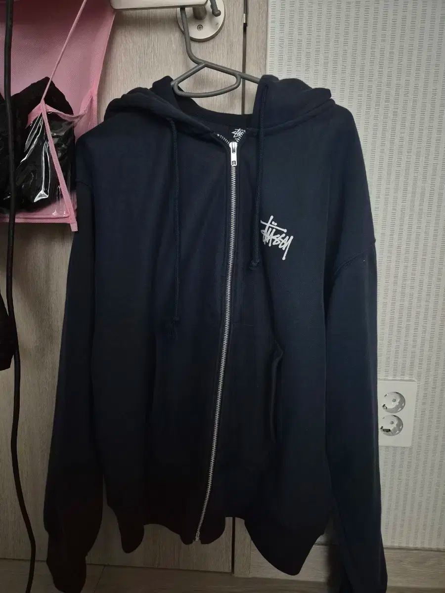 STUSSY フーデッドジップアップ ネイビーM