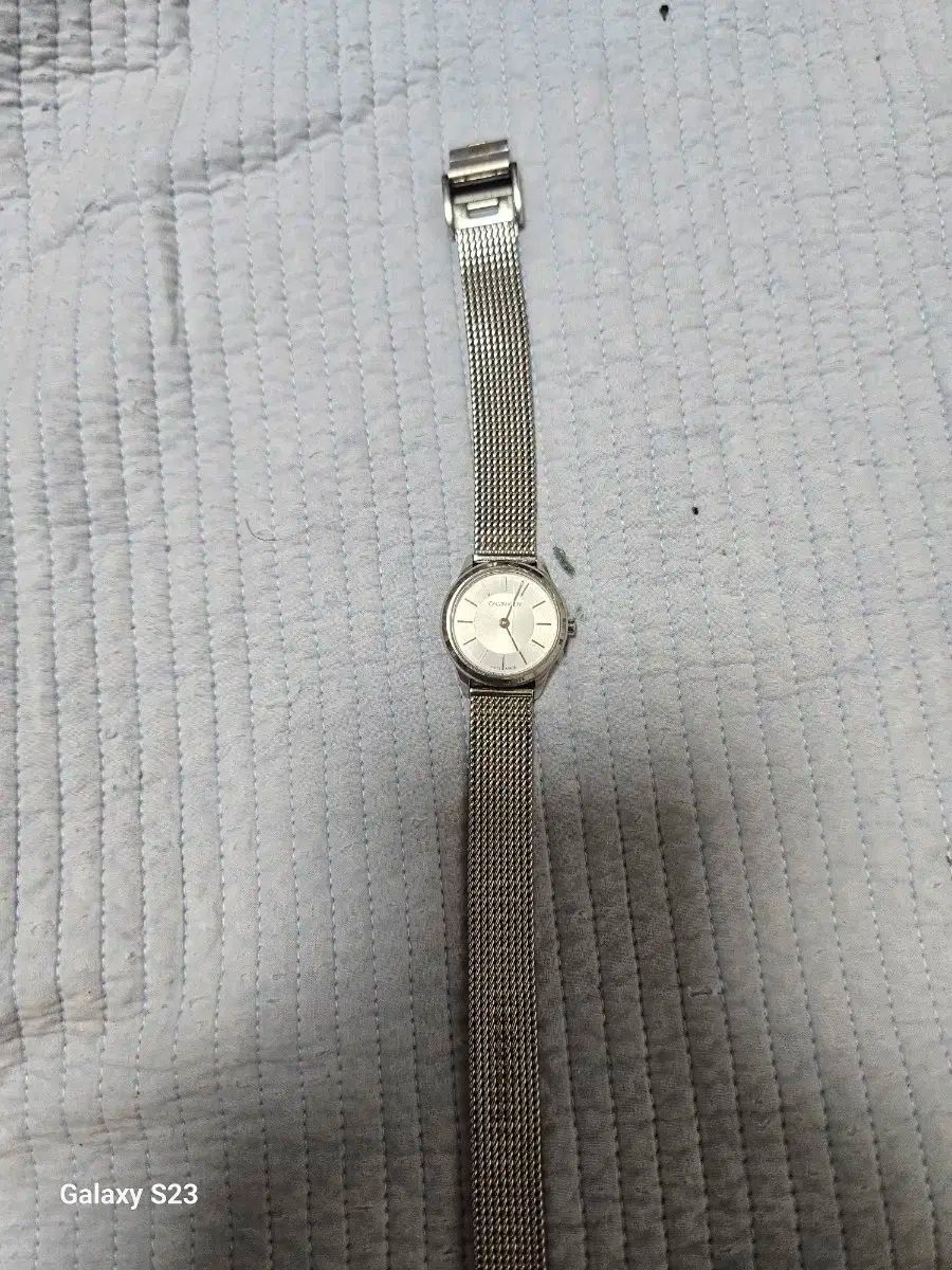 カルバン クライン メッシュ 時計 シルバー
