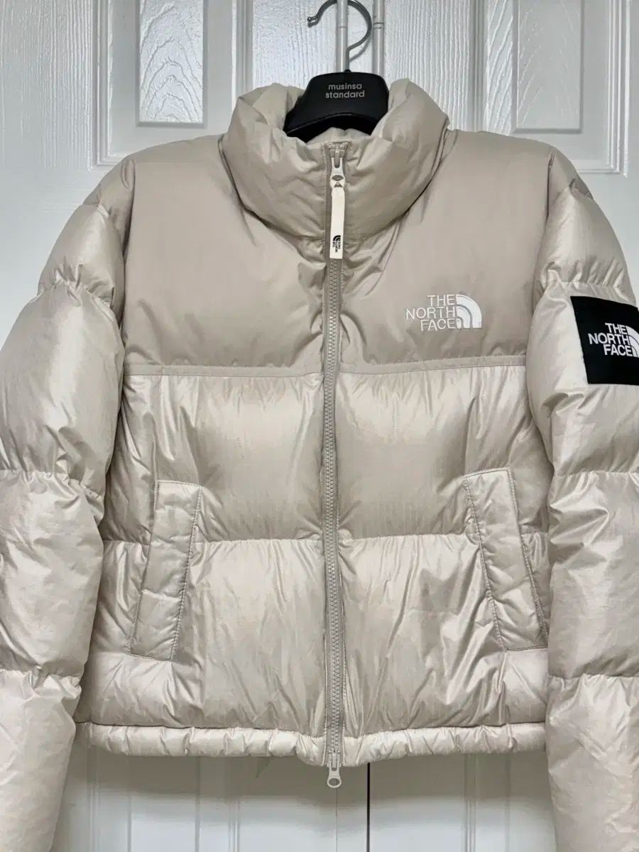 W M 90 THE NORTH FACE ザノースフェイス ヌプシ クリーム ベージュ