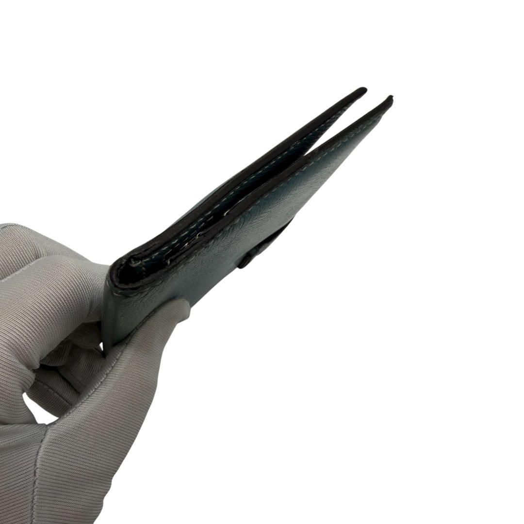 ベアン 二つ折り長財布