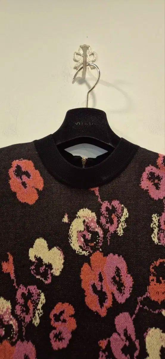  MOJO.S.PHINE モジョエスピン フラワー パータン ウール ONE PIECE 長袖 七分袖 ひざ丈ワンピース