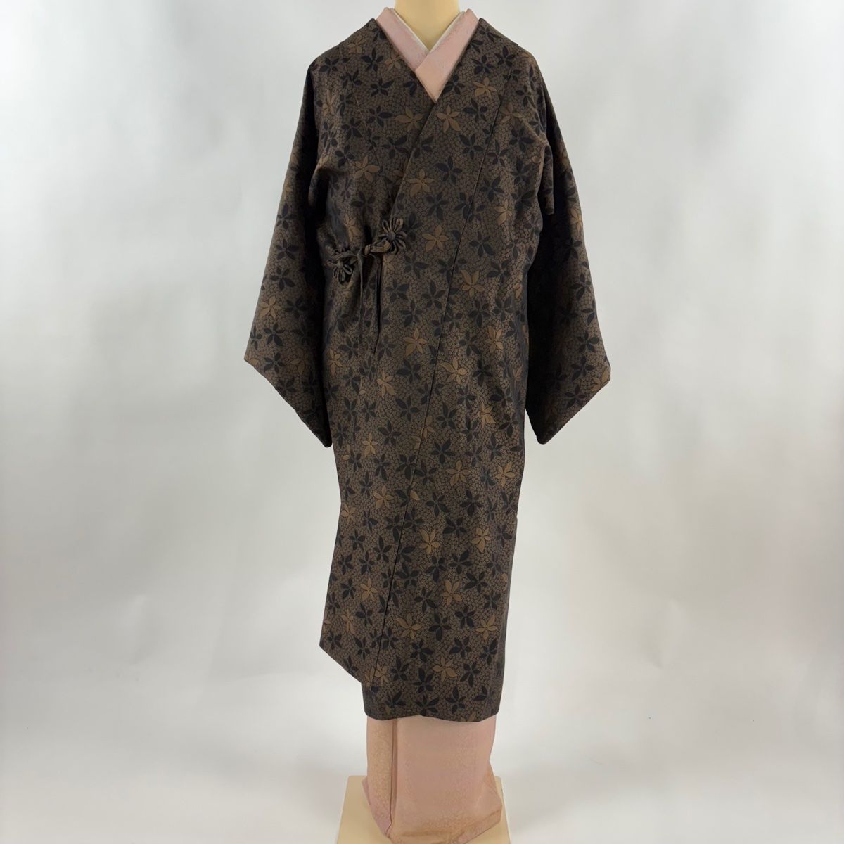 道中着 身丈121.5 cm 裄丈63 S 和装コート 小花 花 焦茶色 正絹 秀品