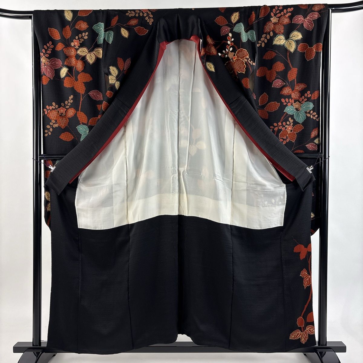 振袖 身丈158cm 裄丈66cm M 袷 ますいわ屋 桐 金糸 刺繍 黒 正絹 秀品