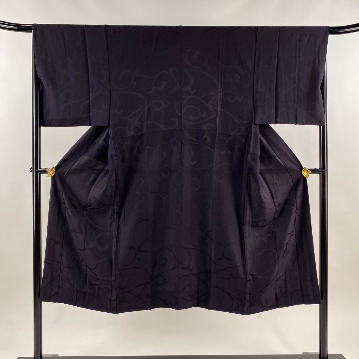 男着物 身丈133cm 裄丈68cm S 襦袢 地紋 濃紫 正絹