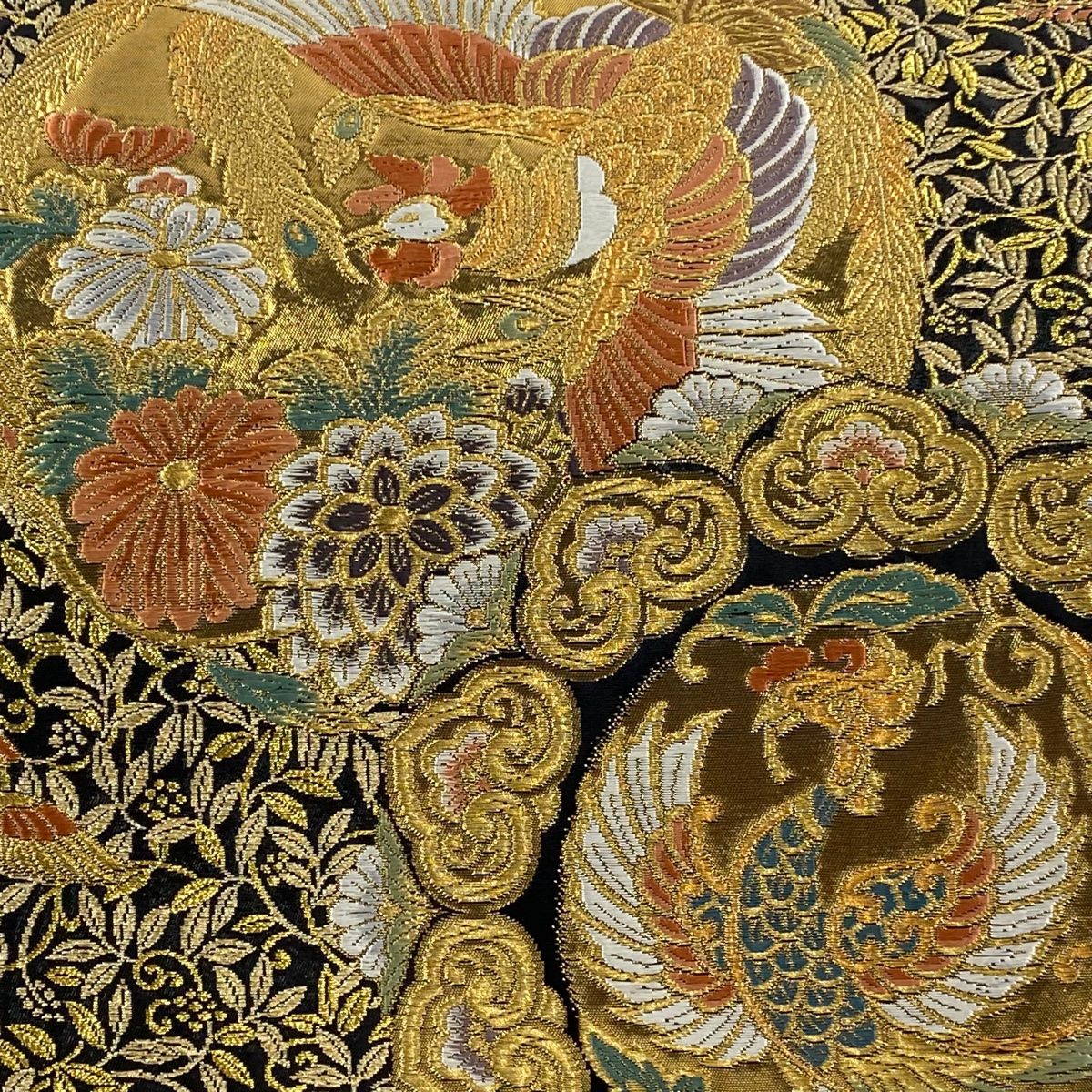 美品】 袋帯 秀品 鳳凰 草花 金糸 箔 黒 六通 正絹 【中古】 - メルカリ
