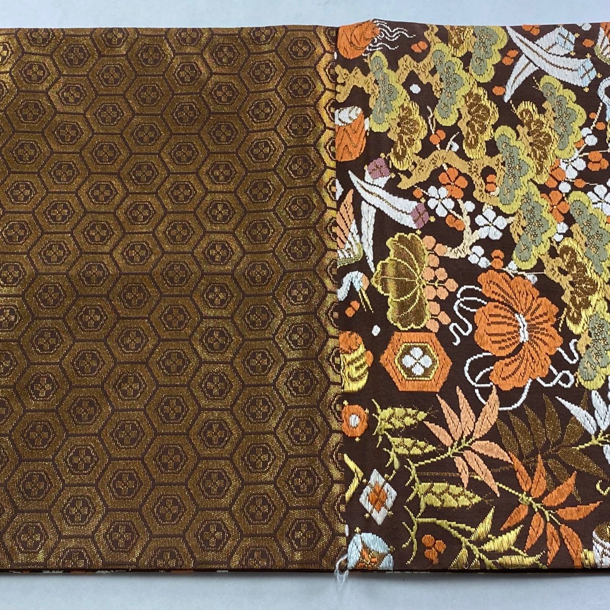 河合美術織物 大華紋 袋帯 芯なし仕立て 金糸 正絹 六通 河合美術織物 大華紋 袋帯 芯なし仕立て 金糸 正絹 六通