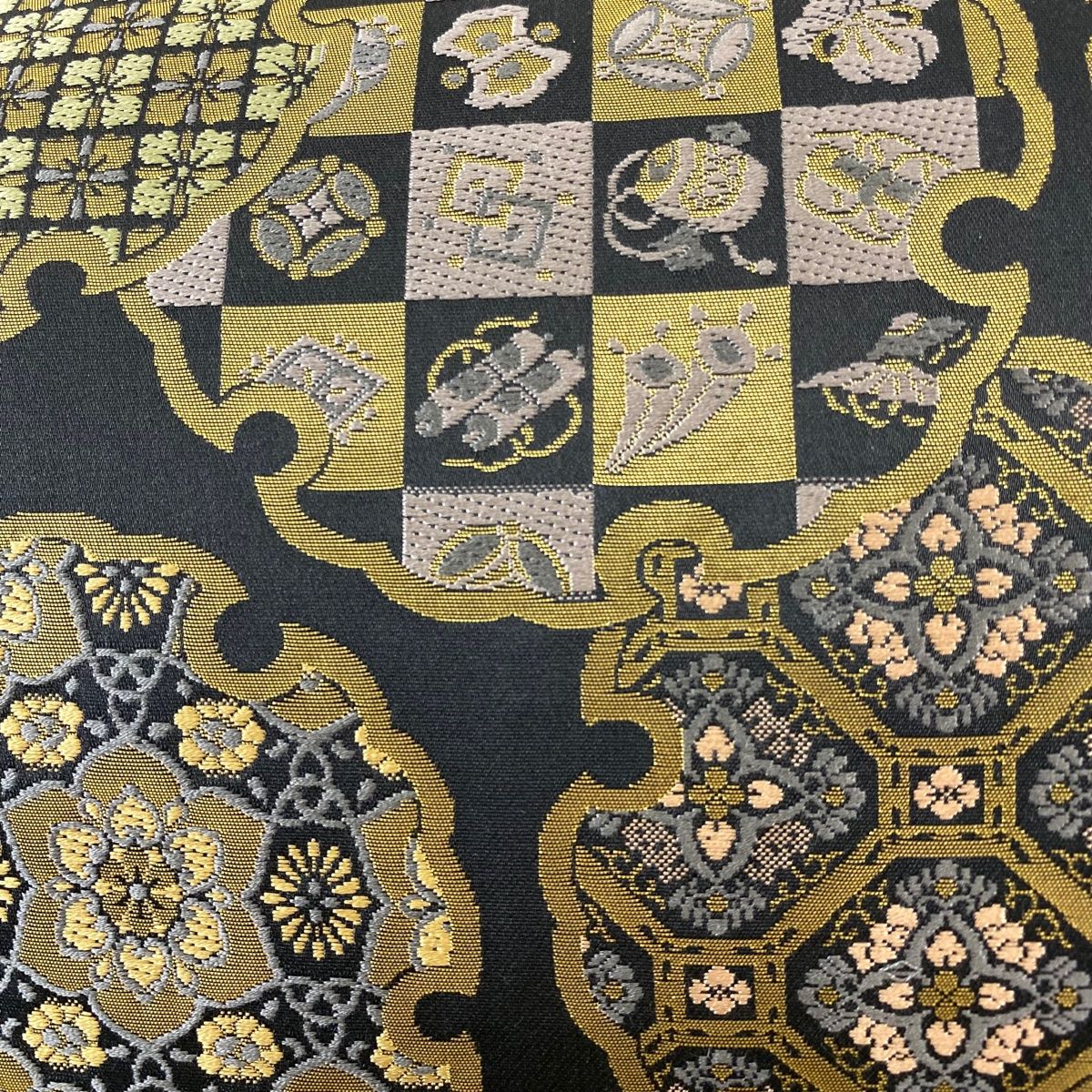 袋帯 箔屋清兵衛 落款 雪輪 宝尽くし 箔 黒灰 全通 正絹