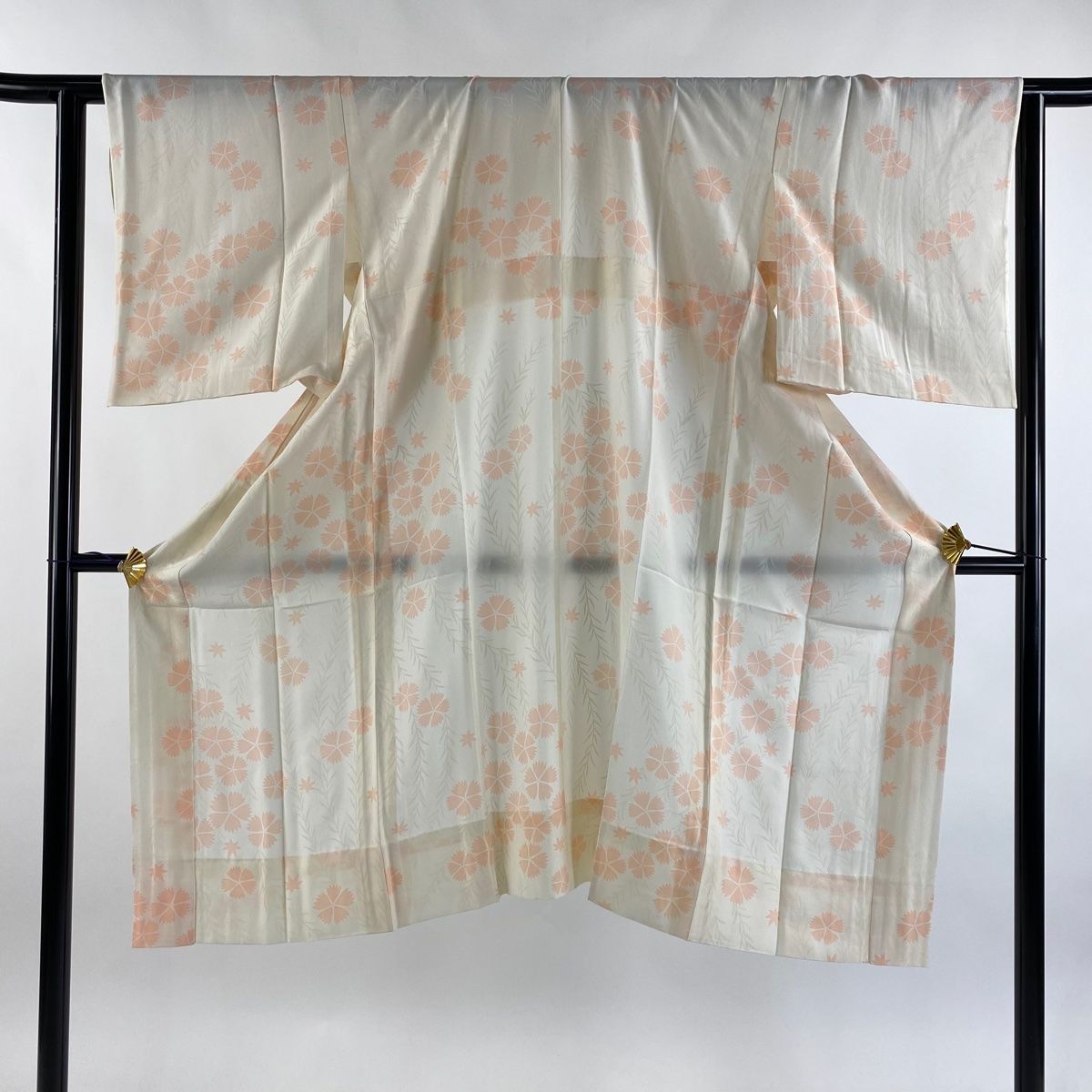 長襦袢 身丈122 cm 裄丈63 S 撫子 地紋 ベージュ 正絹 秀品